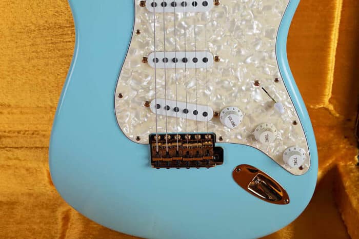 #4 of 5! Fender Custom Shop Masterbuilt Golden Celebration 58' Stratocaster 1997 - Daphne Blue - Image 9