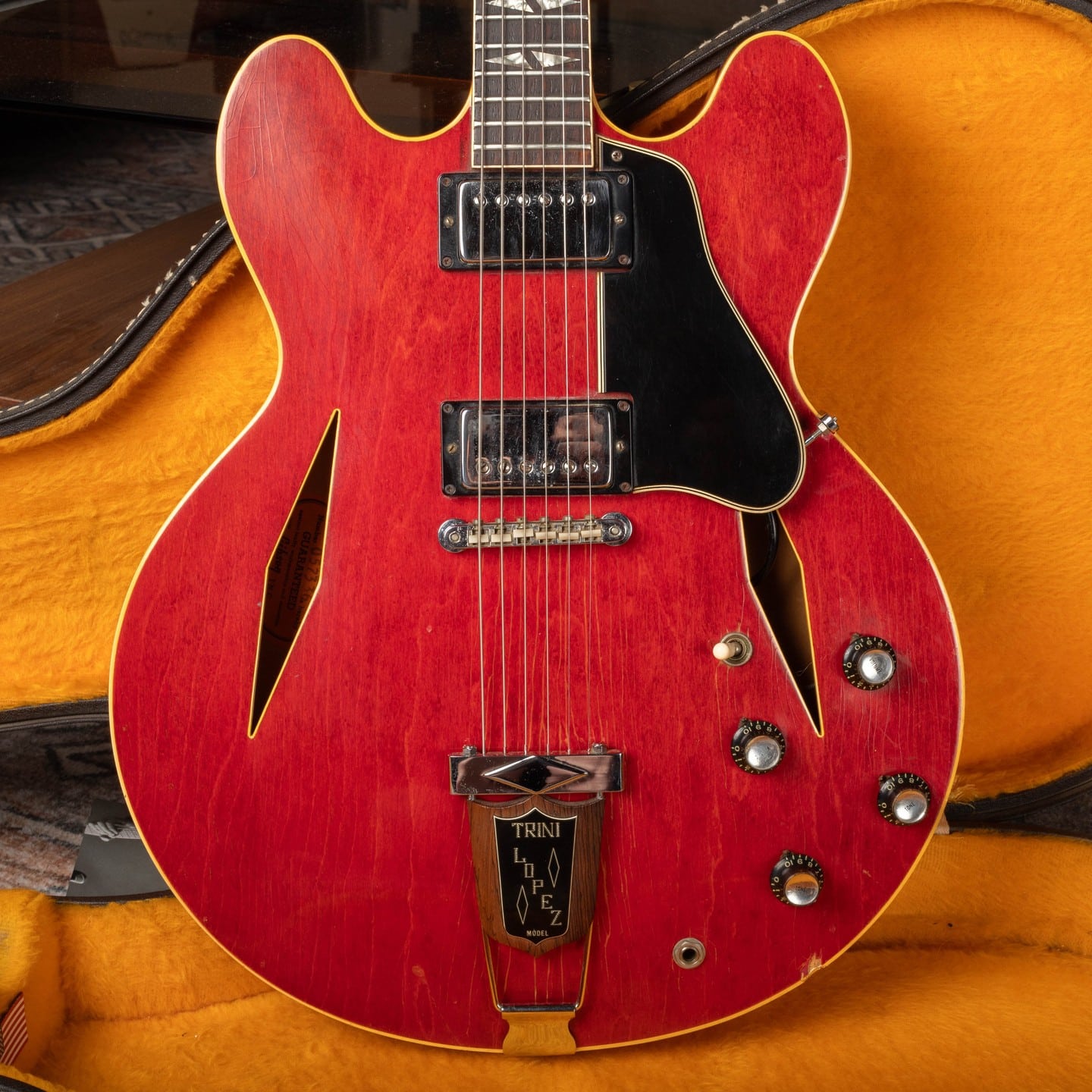 Vintage 1967 Cherry Gibson Trini Lopez Model